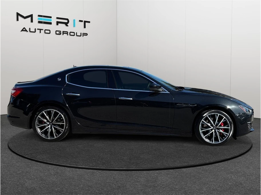 2019 Maserati Ghibli 3rd Gen - Image 10 of 21