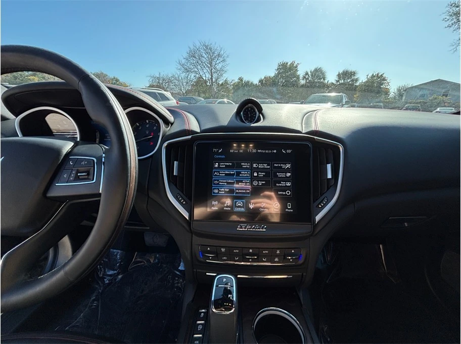 2019 Maserati Ghibli 3rd Gen - Image 11 of 21