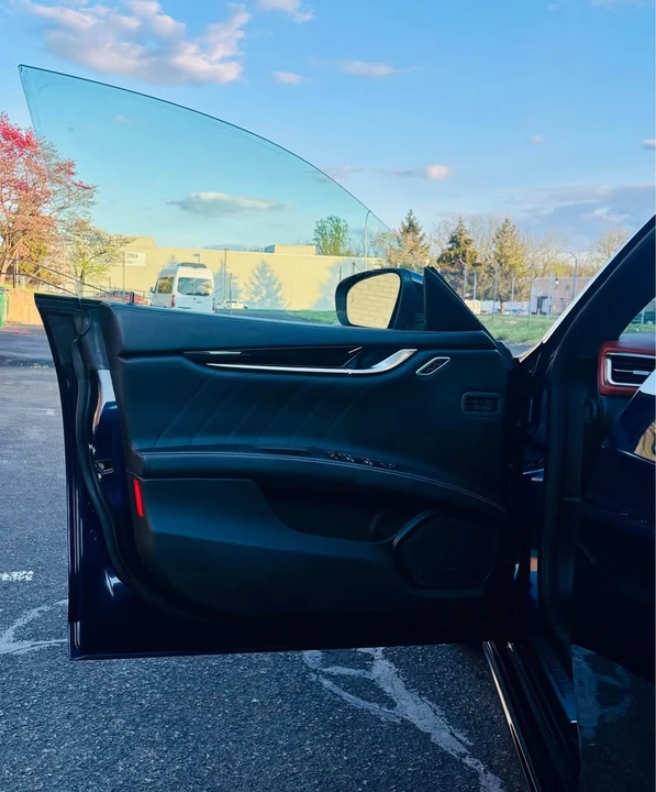 2019 Maserati Ghibli 3rd Gen - Image 9 of 17