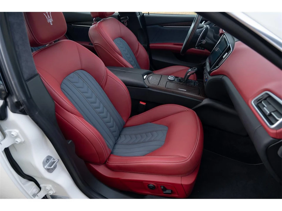 2019 Maserati Ghibli 3rd Gen - Image 7 of 11