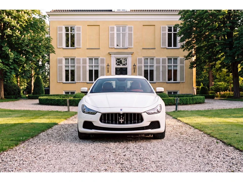 2019 Maserati Ghibli 3rd Gen - Image 8 of 11