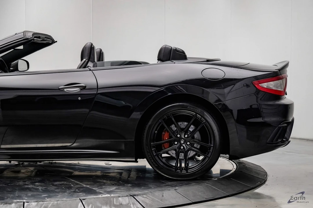 2019 Maserati - Image 10 of 31
