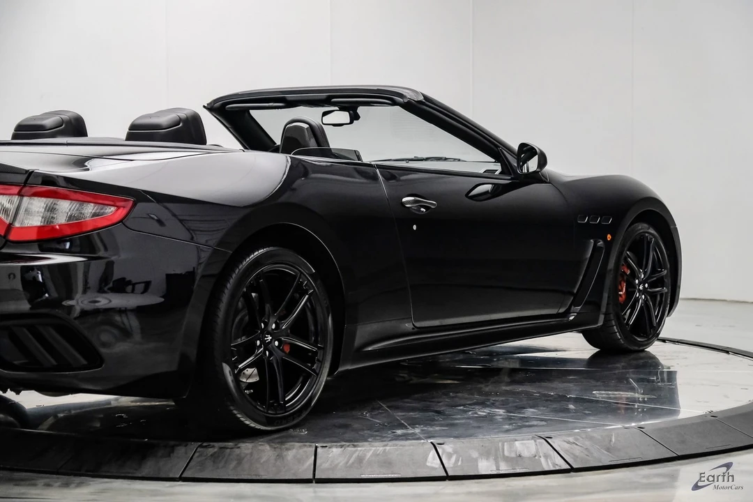 2019 Maserati - Image 23 of 31