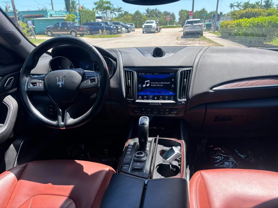 2019 Maserati Levante - Image 17 of 20