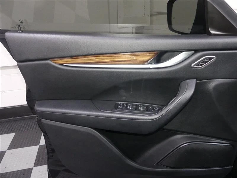 2019 Maserati Levante - Image 18 of 20
