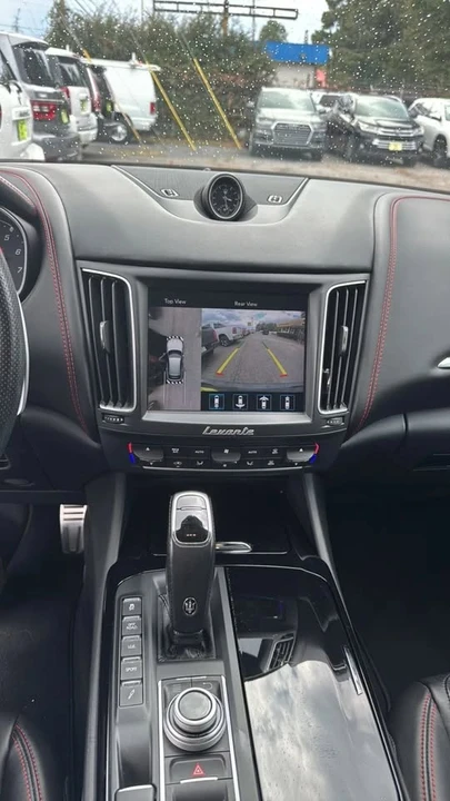 2019 Maserati Levante - Image 16 of 20
