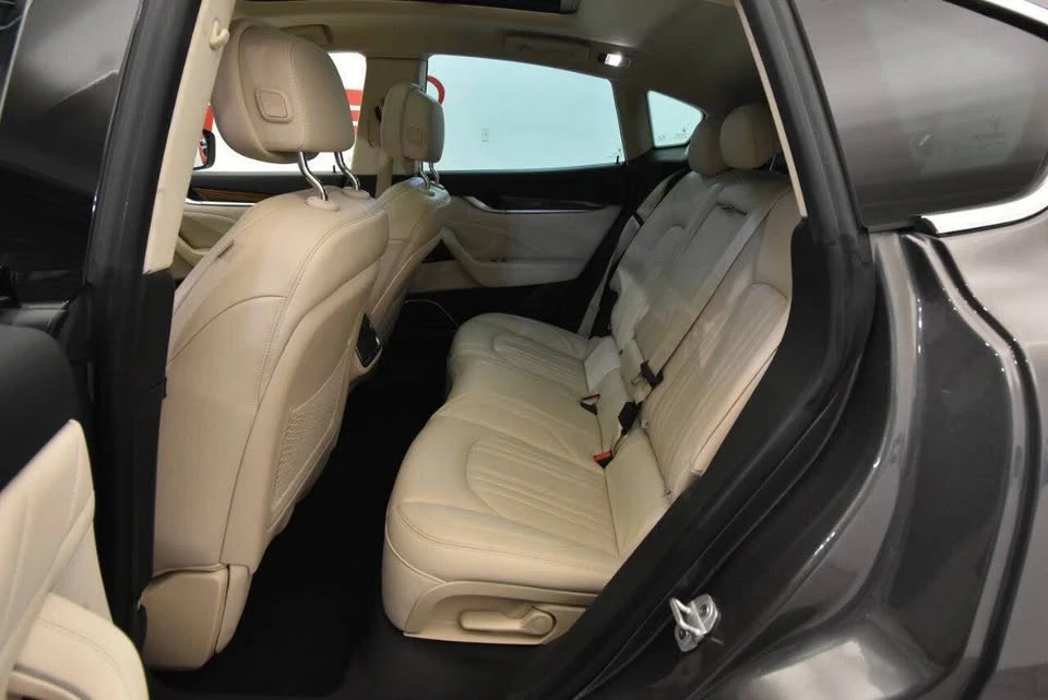 2019 Maserati Levante - Image 11 of 20