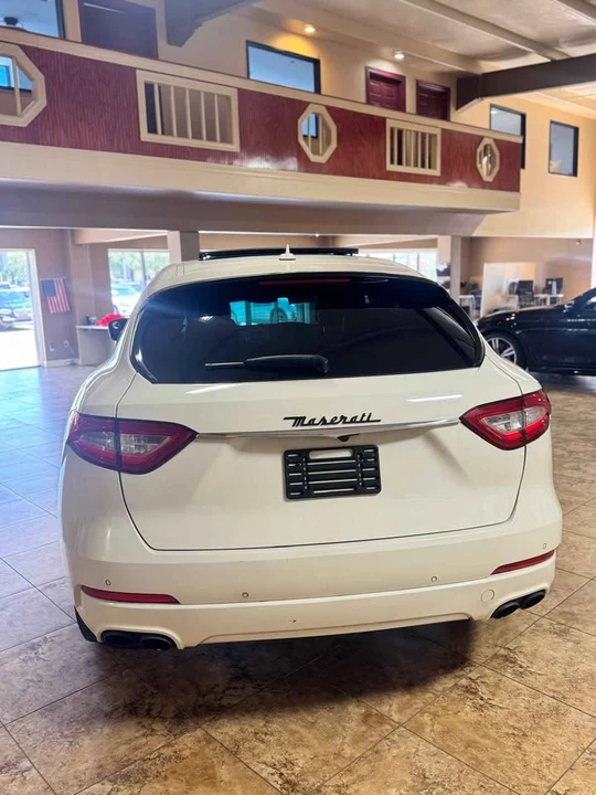 2019 Maserati Levante - Image 9 of 9