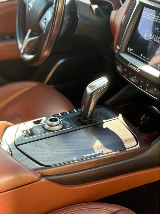 2019 Maserati Levante - Image 11 of 14