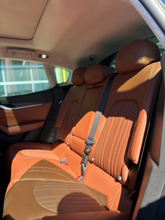 2019 Maserati Levante - Image 9 of 14