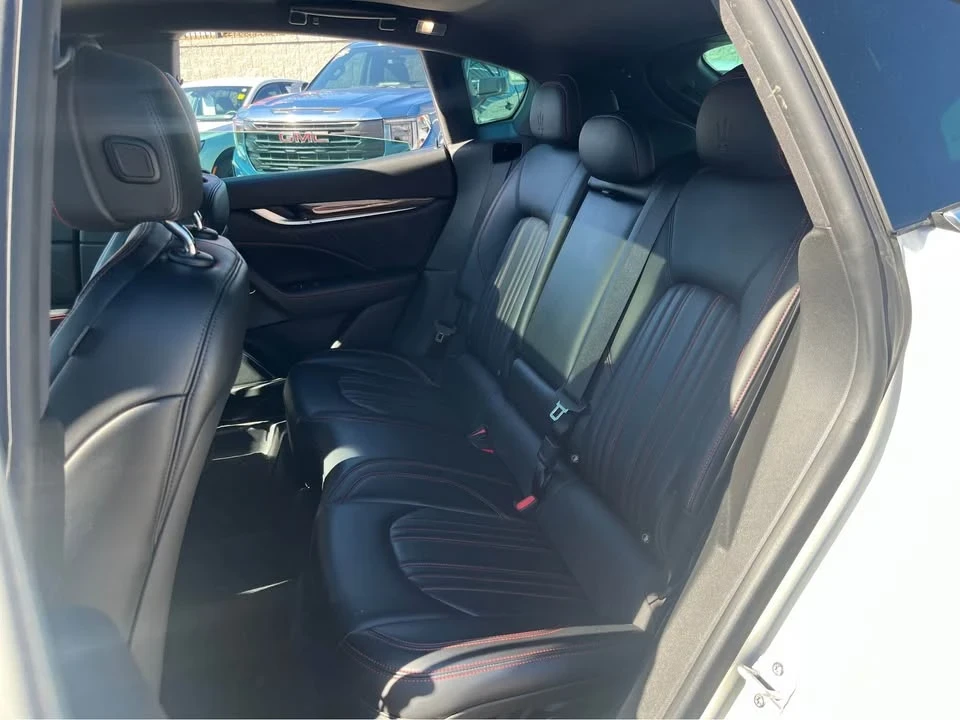 2019 Maserati Levante - Image 8 of 12