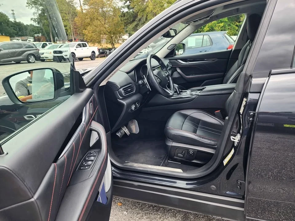 2019 Maserati Levante - Image 12 of 17
