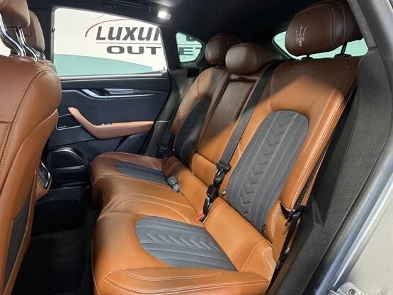 2019 Maserati Levante - Image 15 of 20