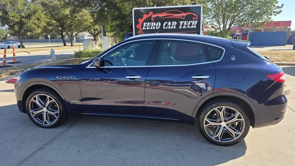 2019 Maserati Levante - Image 7 of 20