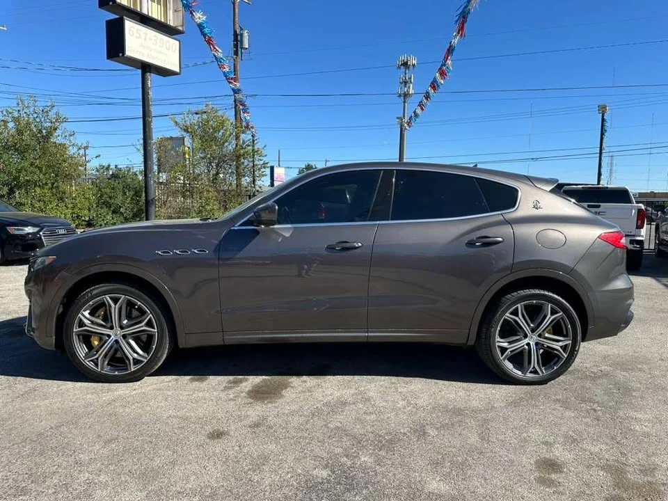2019 Maserati Levante - Image 2 of 13