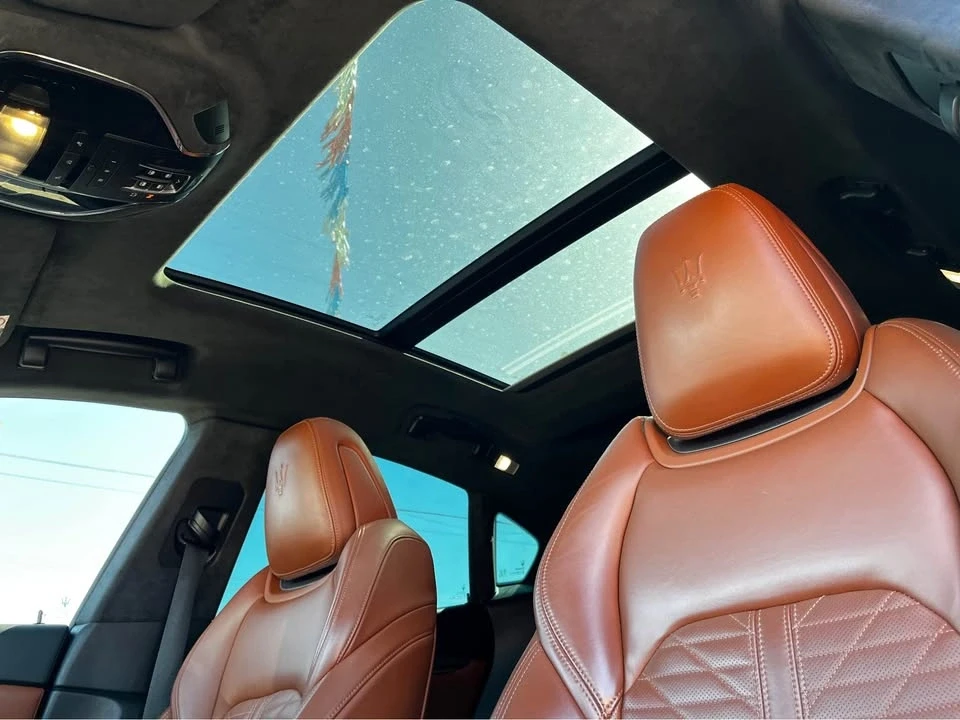 2019 Maserati Levante GTS - Image 16 of 17