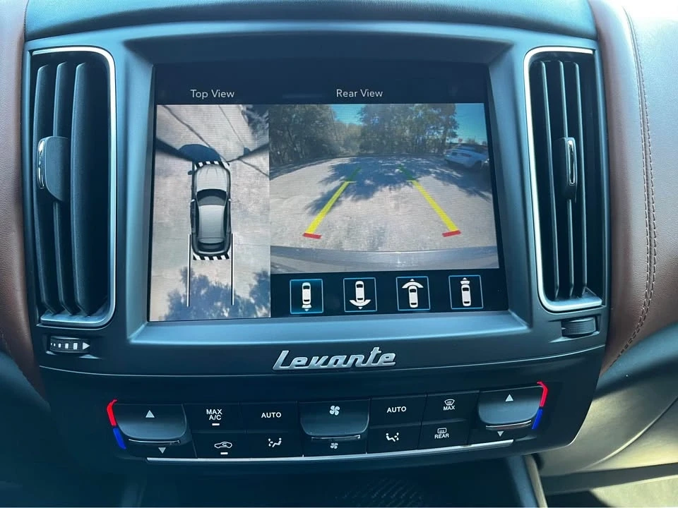 2019 Maserati Levante GTS - Image 15 of 17