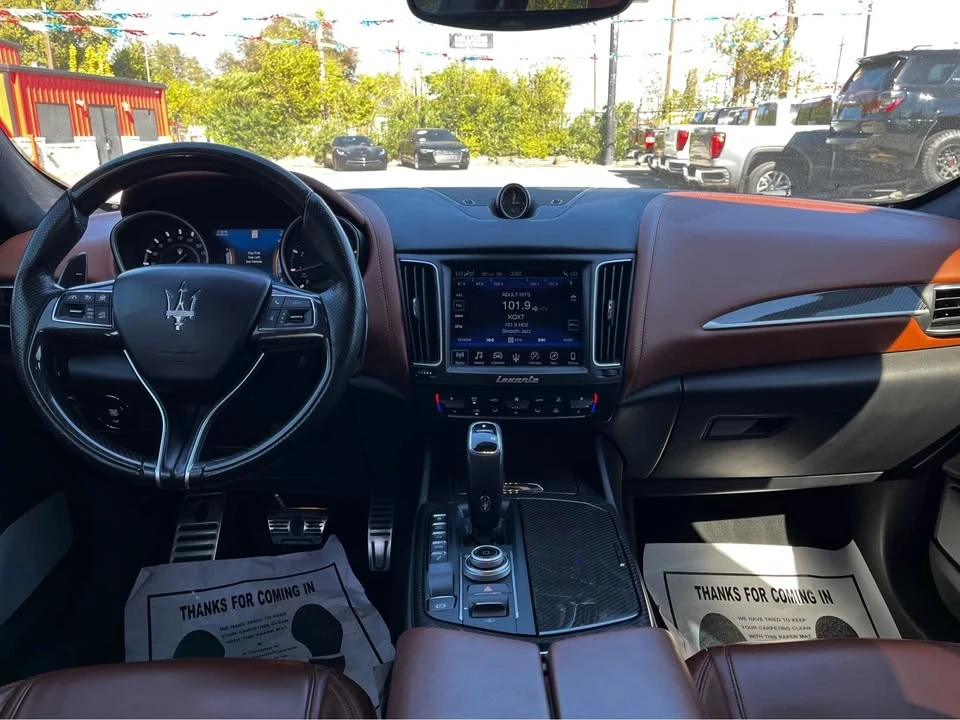 2019 Maserati Levante GTS - Image 11 of 17