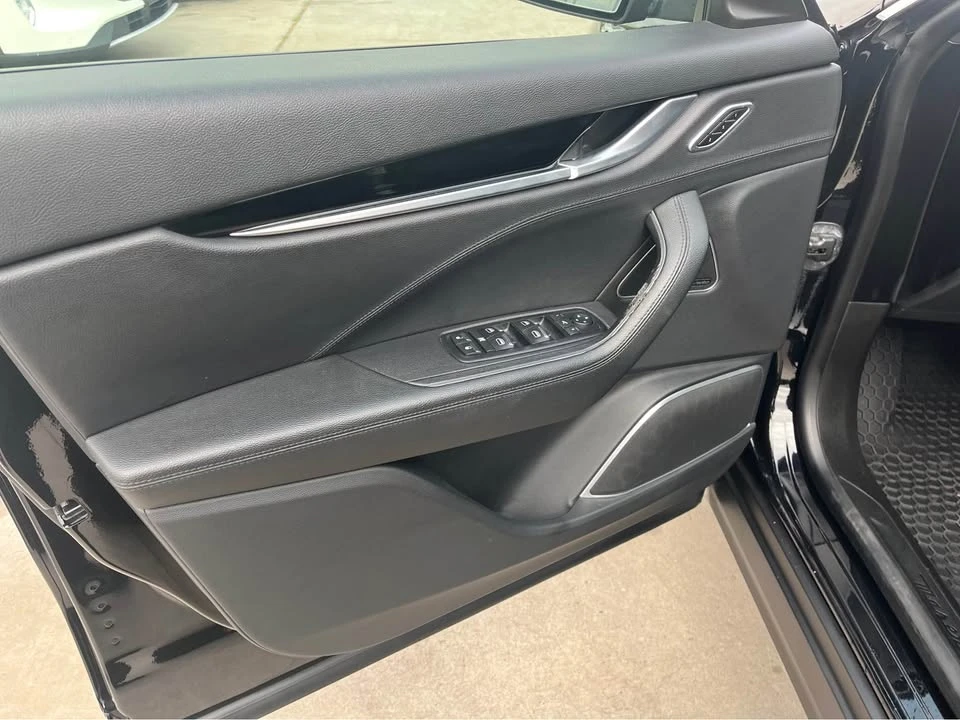 2019 Maserati Levante - Image 16 of 19