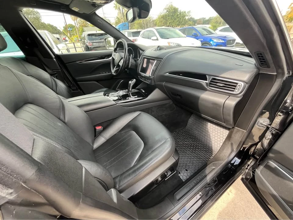 2019 Maserati Levante - Image 5 of 19