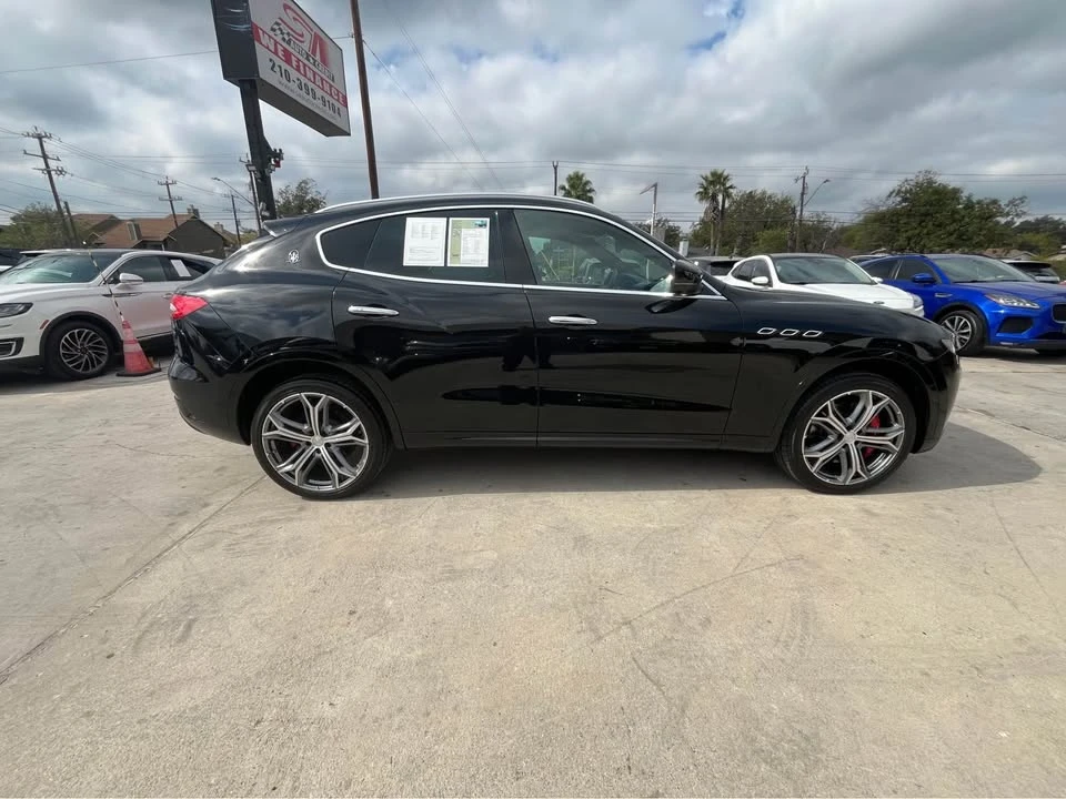 2019 Maserati Levante - Image 9 of 19