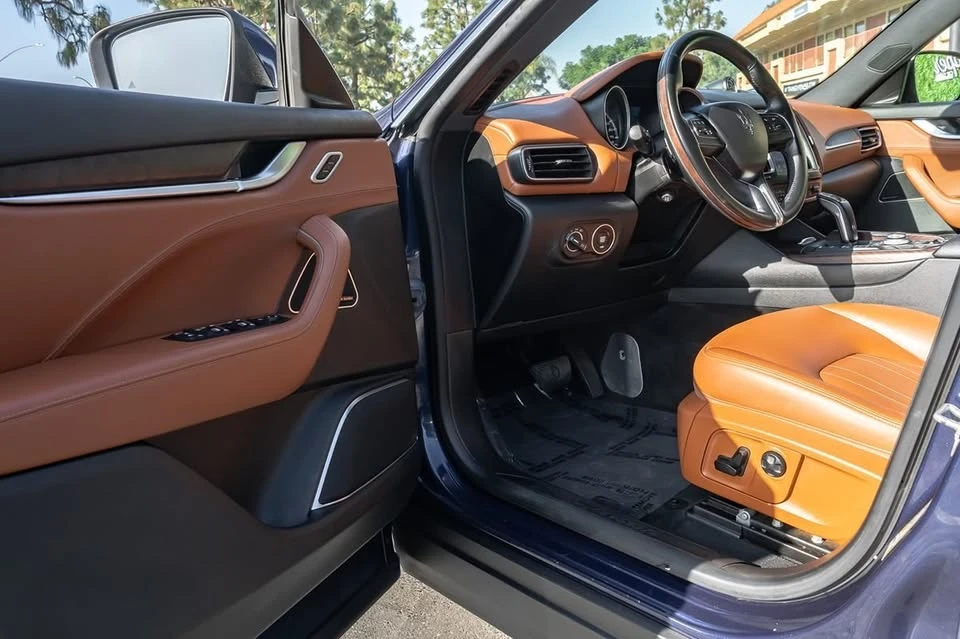 2019 Maserati Levante - Image 12 of 15