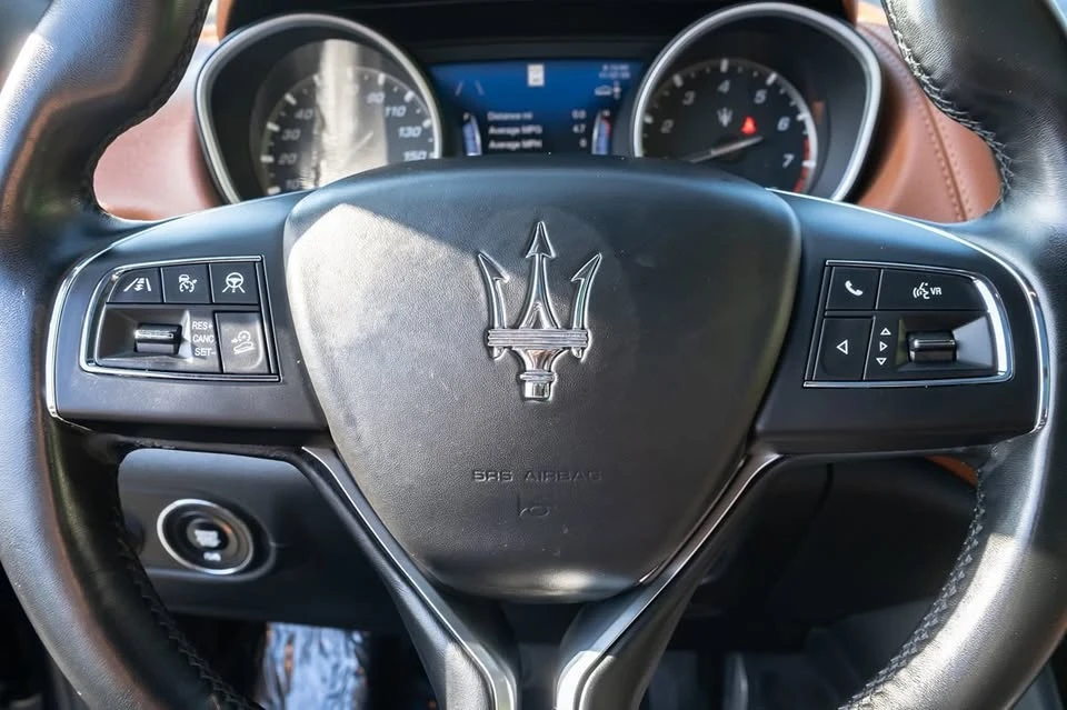 2019 Maserati Levante - Image 7 of 15