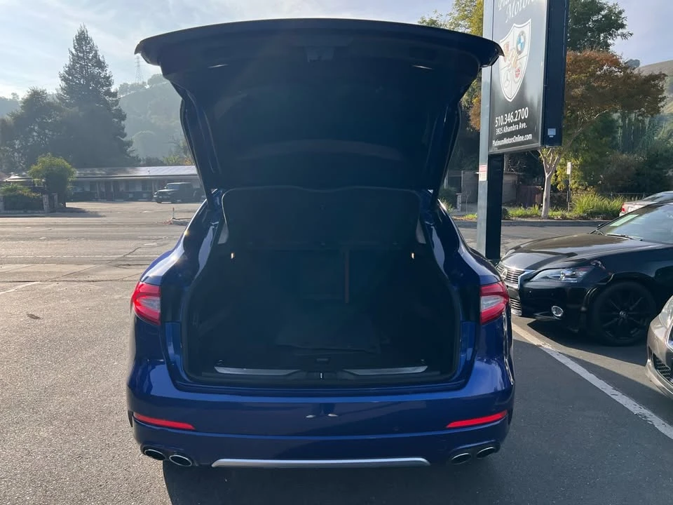 2019 Maserati Levante - Image 6 of 18