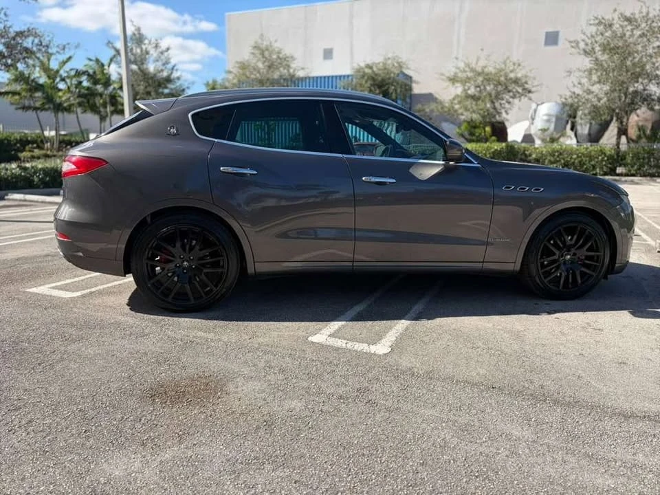 2019 Maserati Levante - Image 6 of 10