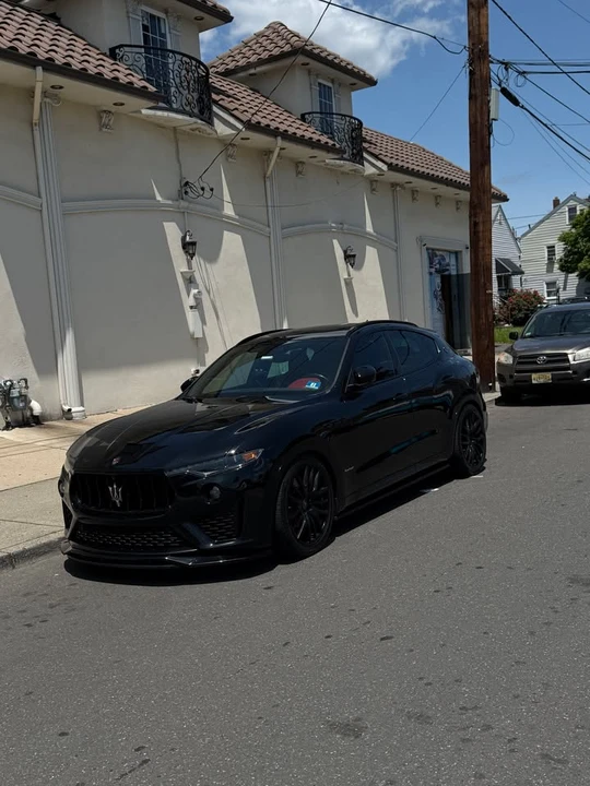 2019 Maserati Levante - Image 2 of 7