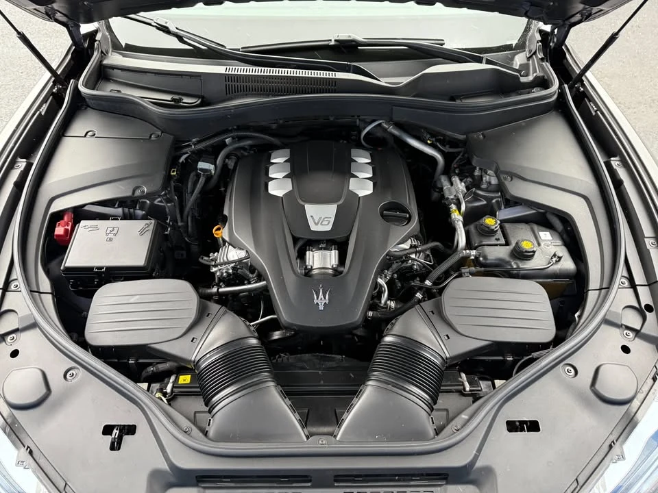 2019 Maserati Levante - Image 18 of 18