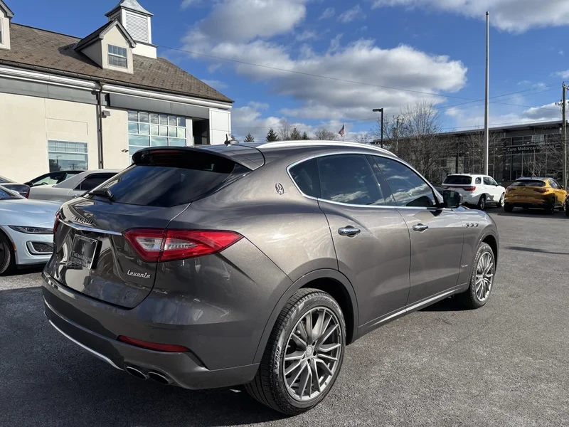 2019 Maserati Levante - Image 4 of 12