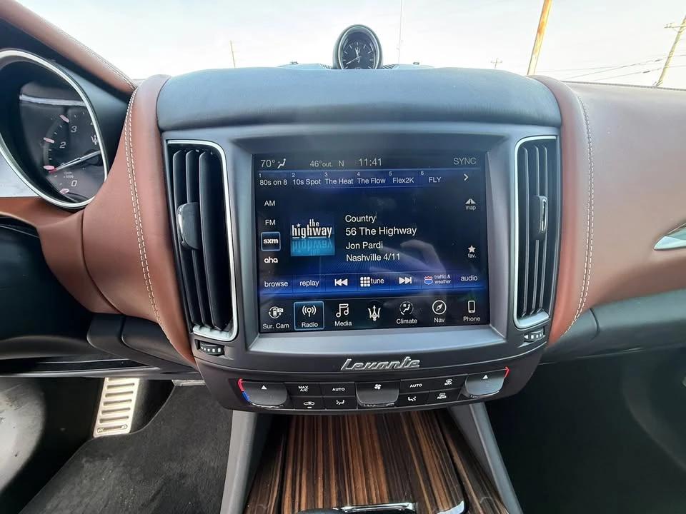 2019 Maserati Levante - Image 13 of 19