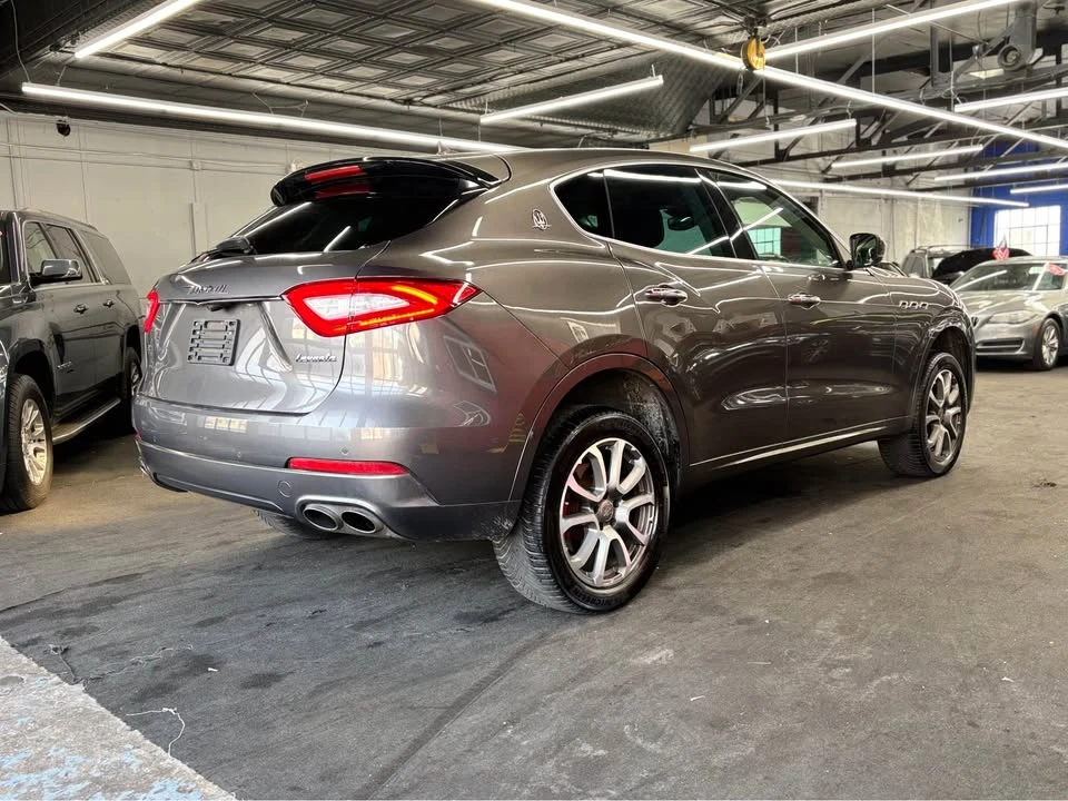 2019 Maserati Levante - Image 6 of 19