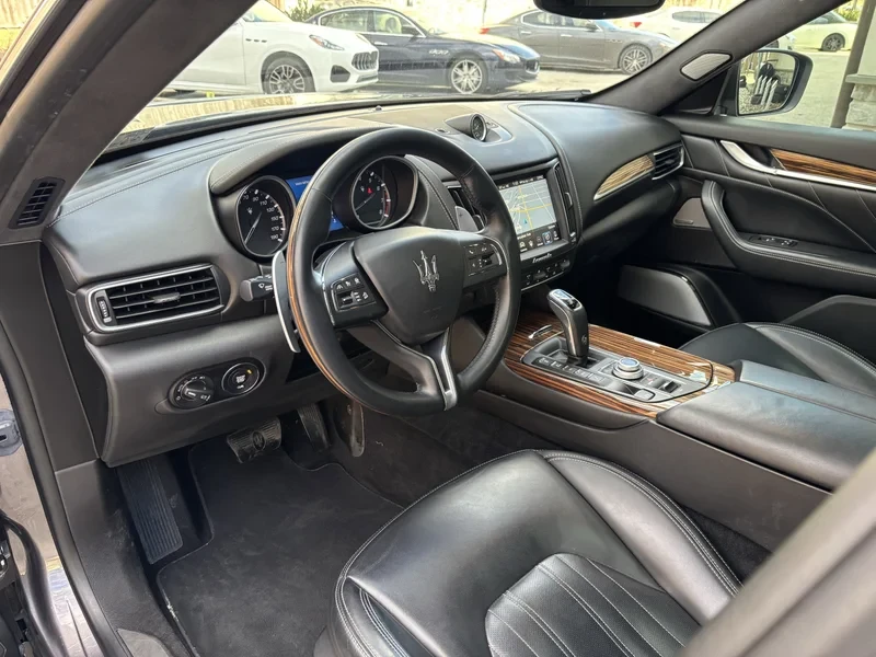 2019 Maserati Levante - Image 5 of 12