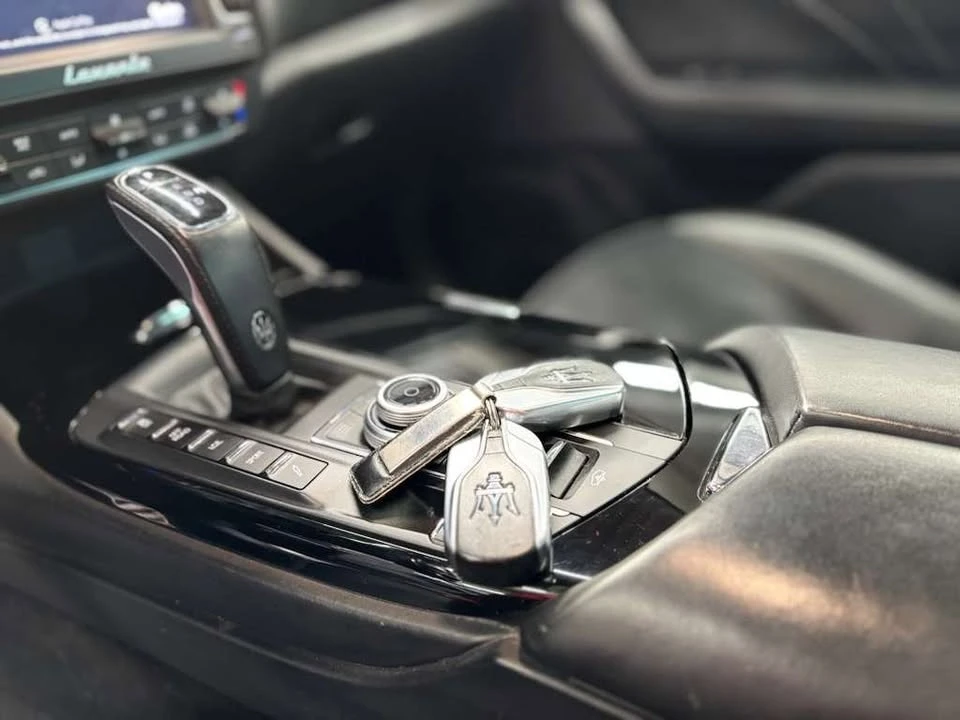 2019 Maserati Levante - Image 16 of 19