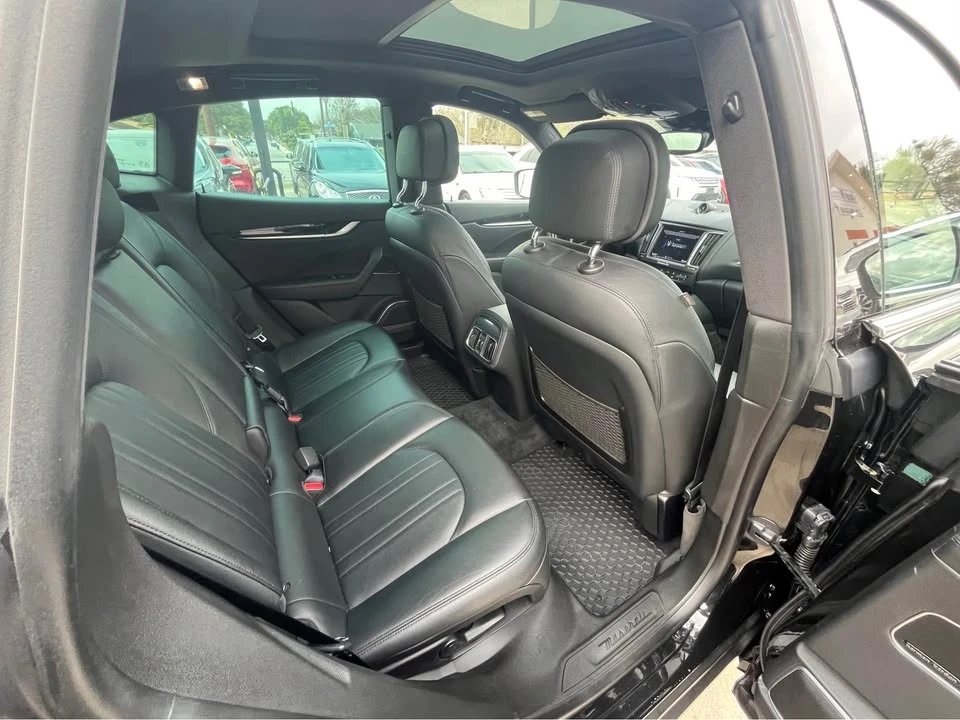 2019 Maserati Levante - Image 7 of 18