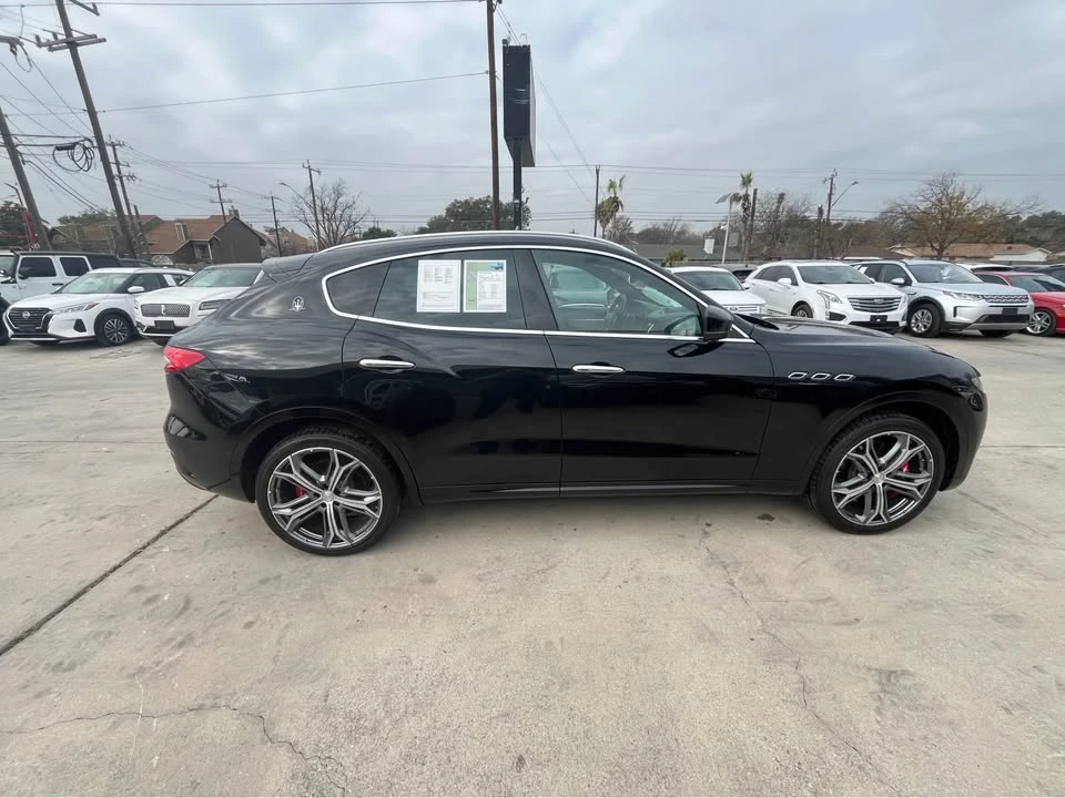 2019 Maserati Levante - Image 8 of 18