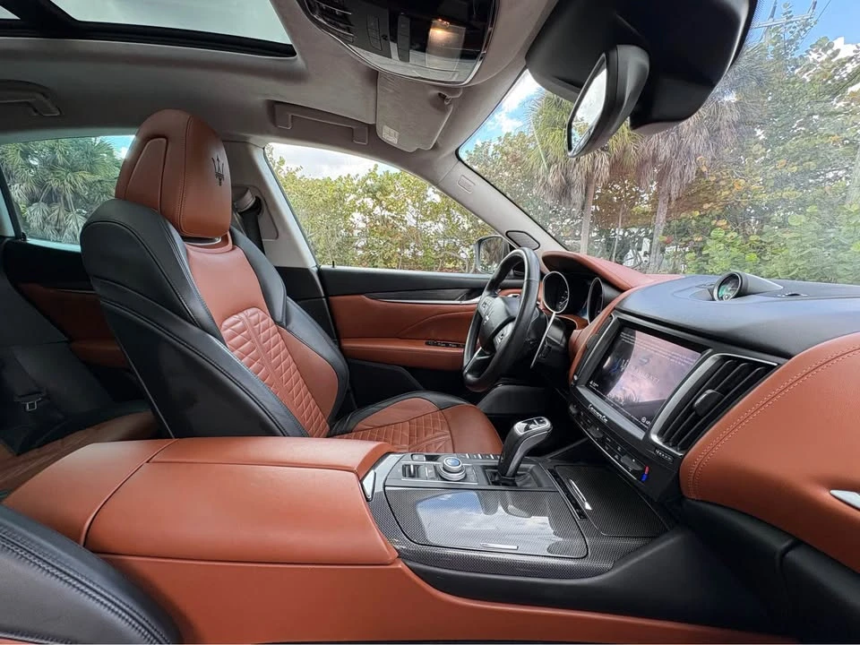2019 Maserati Levante - Image 12 of 17