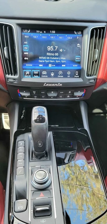 2019 Maserati Levante - Image 12 of 14