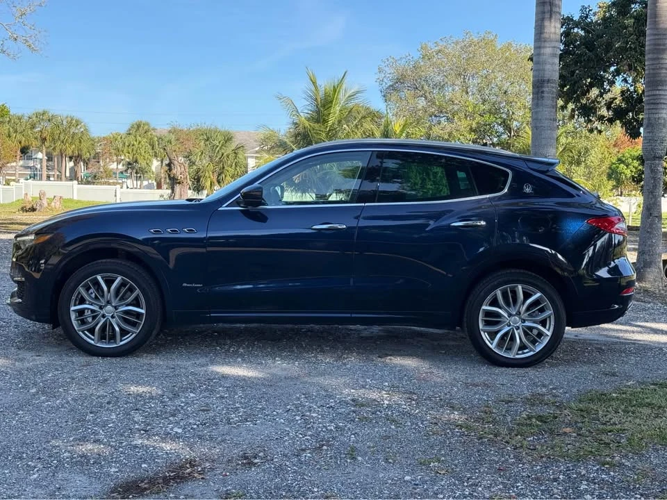 2019 Maserati Levante - Image 8 of 14