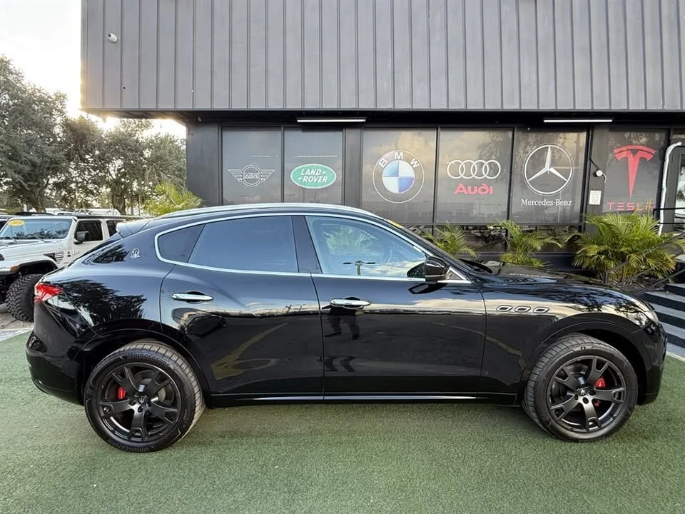 2019 Maserati Levante - Image 7 of 19