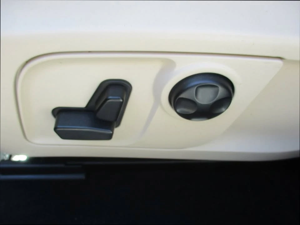 2019 Maserati Levante - Image 10 of 19