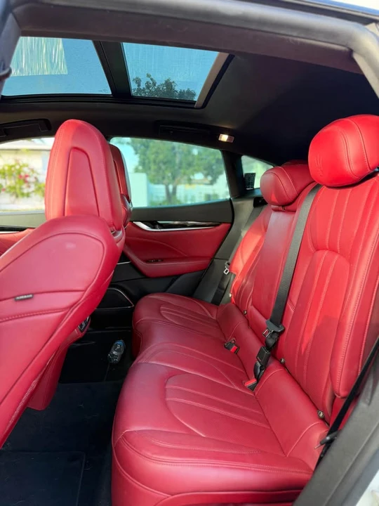 2019 Maserati Levante - Image 8 of 12
