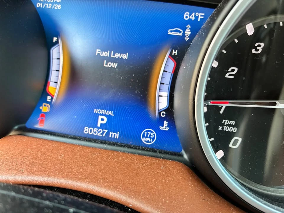 2019 Maserati Levante - Image 4 of 6