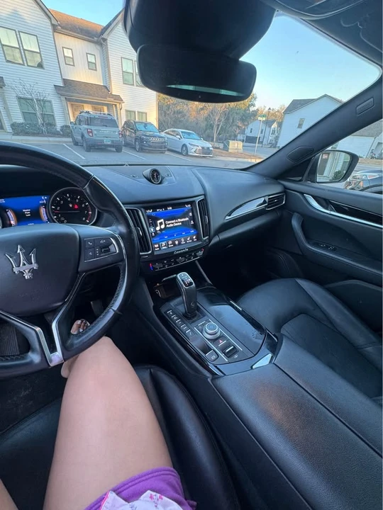 2019 Maserati Levante - Image 9 of 13