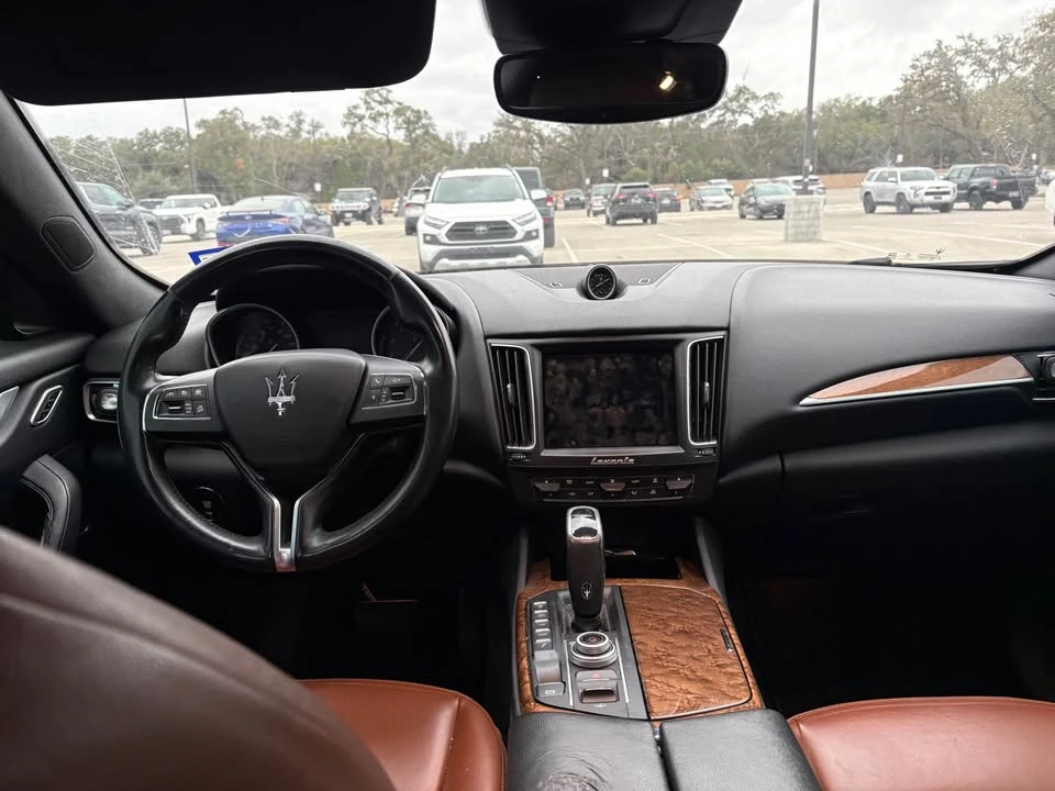 2019 Maserati Levante - Image 9 of 15