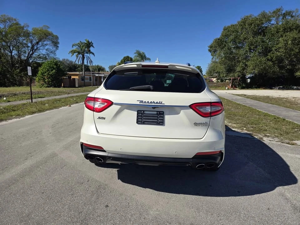 2019 Maserati Levante - Image 7 of 11