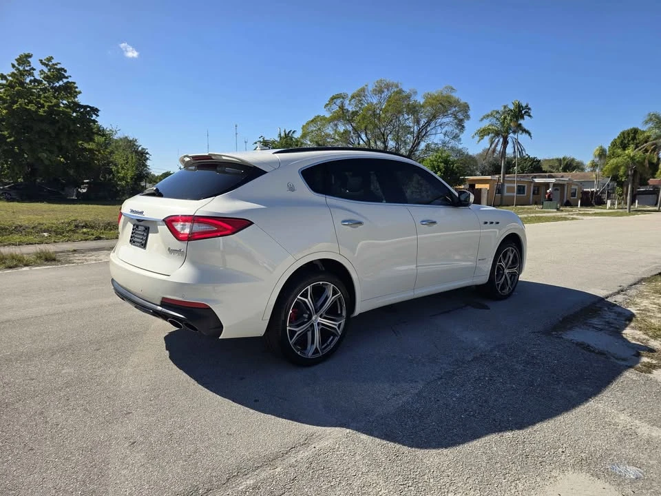2019 Maserati Levante - Image 6 of 11
