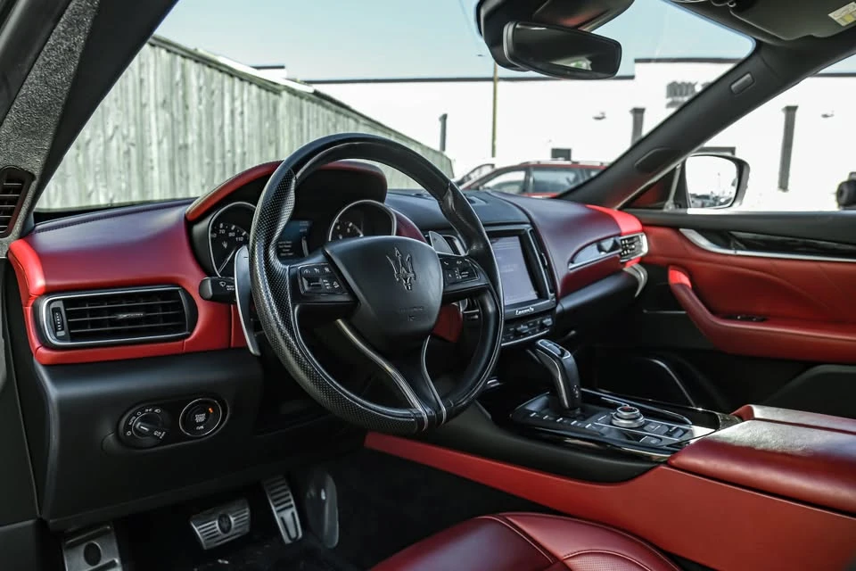2019 Maserati Levante - Image 2 of 19